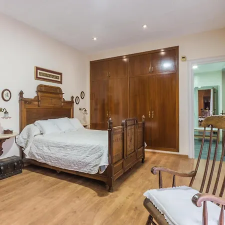 En Coliving Masia Rural Gæstehus San Fausto de Campcentellas