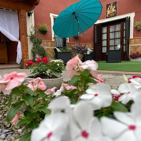 En Coliving Masía Rural * San Fausto de Campcentellas